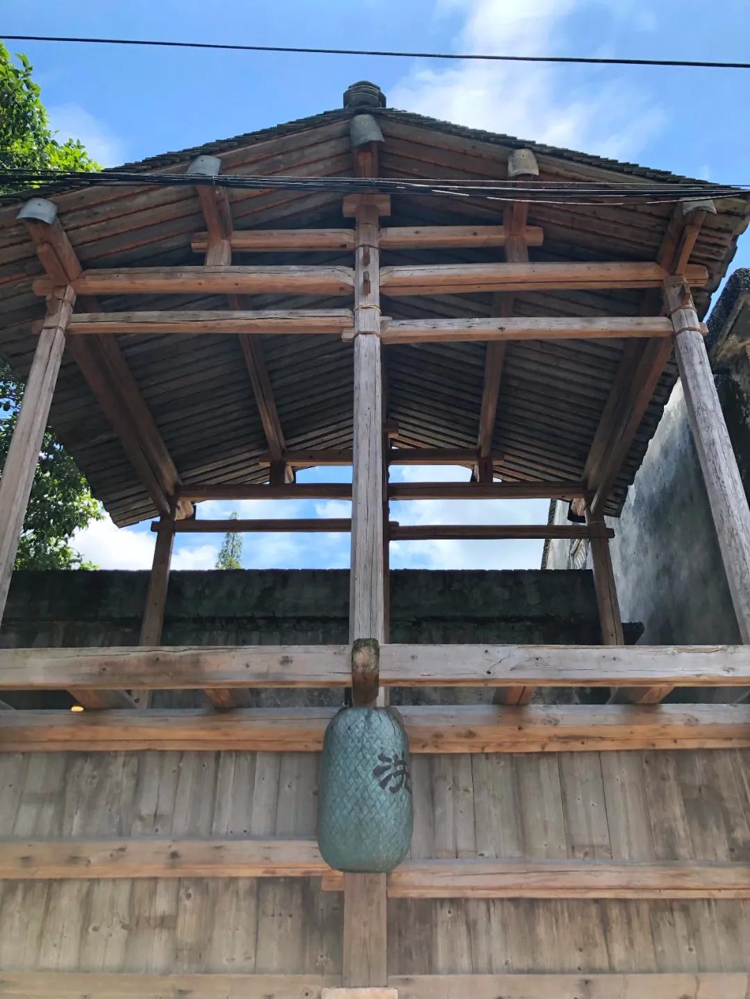 学校公厕设计学校公厕设计，以人为本，打造舒适卫生环境