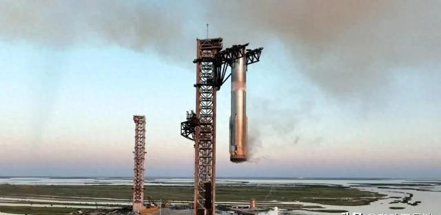 问题更大了？这次“星舰”没飞起来问题更大了？这次星舰没飞起来